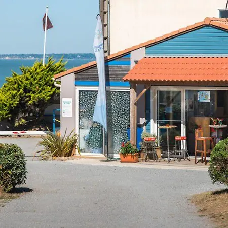 Mobil Avec Terrasse Pour 3 Personnes - Api-1-52-691 Camping Saint-Michel-Chef-Chef