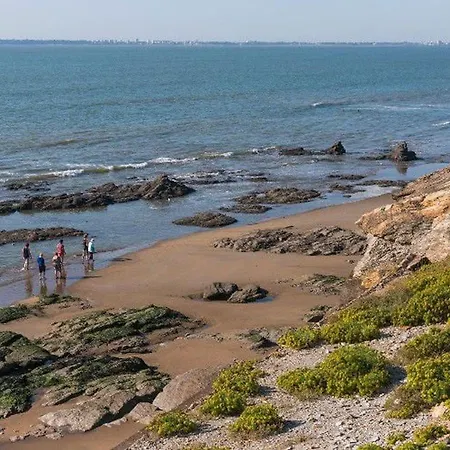 Camping Mobil Avec Terrasse Pour 3 Personnes - Api-1-52-691 Saint-Michel-Chef-Chef